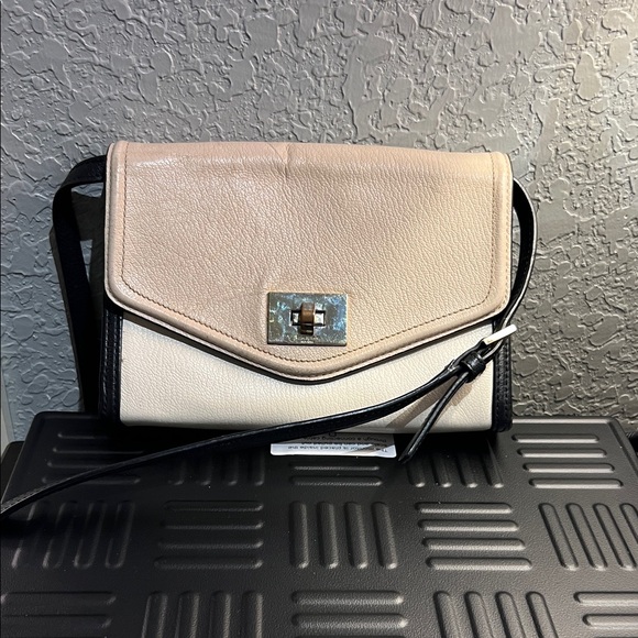 Kate Spade Cream and Black Crossbody Bag - Picture 1 of 7